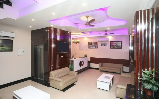 Hotel Silver Stay By Grb