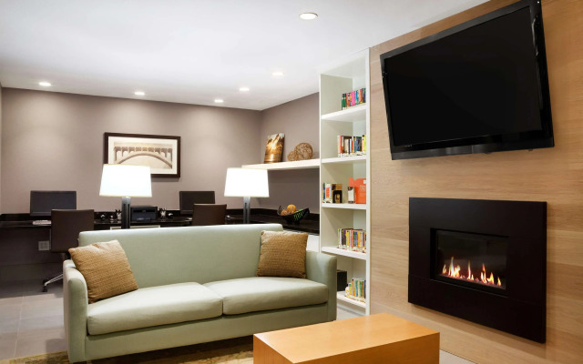 Country Inn & Suites by Radisson, Austin-University, TX