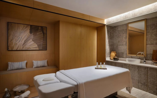 Отель Marriott Resort Palm Jumeirah