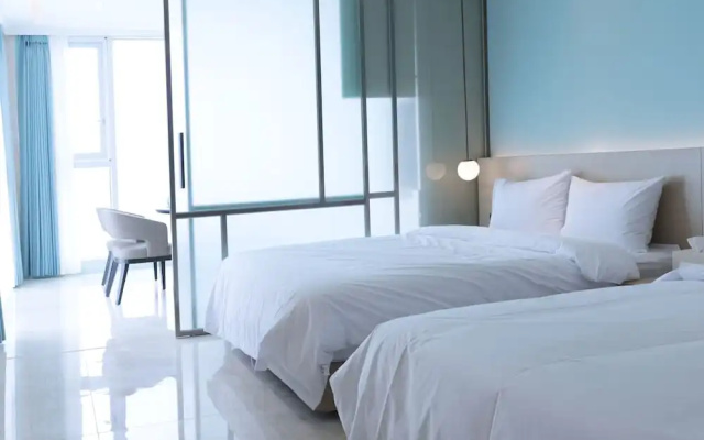 Calacatta Hotel & Resort