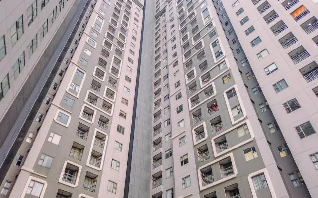 1Br Apartment With Cozy Design At Royal Olive Residence