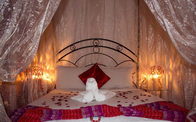 Riad Hcekarram