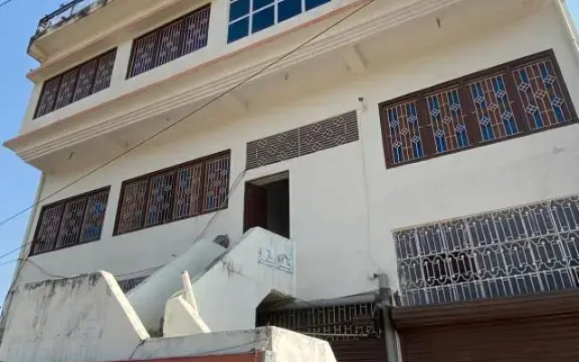 S K Hotel