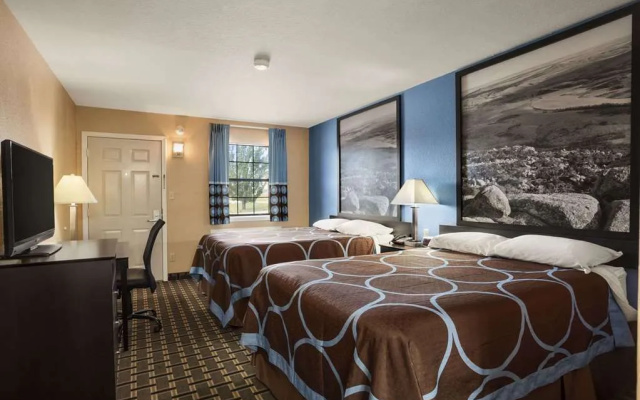Super 8 By Wyndham Henryetta