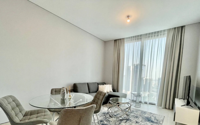 Ultimate Luxury at The Address Jumeirah Beach Residence