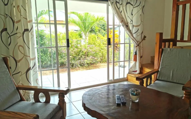 CHEZ MARVA Grande Villa COCO 3 à 12 personnes
