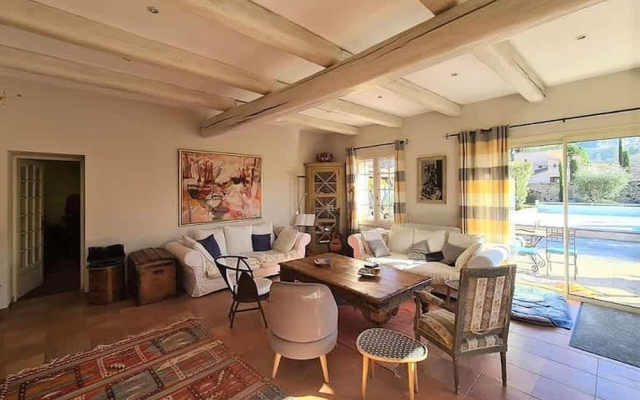 Villa Near Avignon With Separate Suites