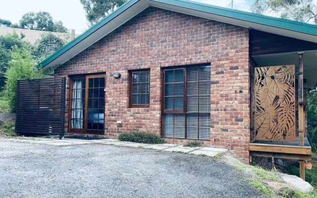 Possums Apartments