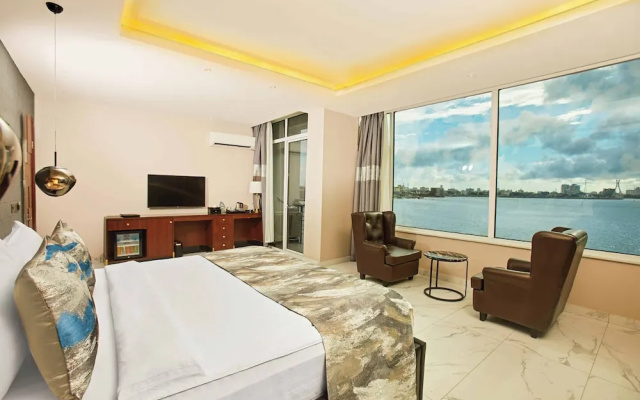 The Yacht Hotel