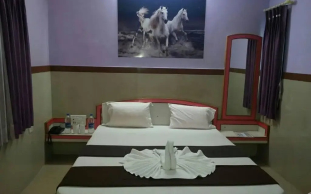 Hotel Shreenidhi Dwarka