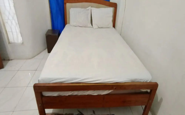 Hotel O Pondok Puti Sartika SyariahNearPasar Jum'at Aluh Aluh