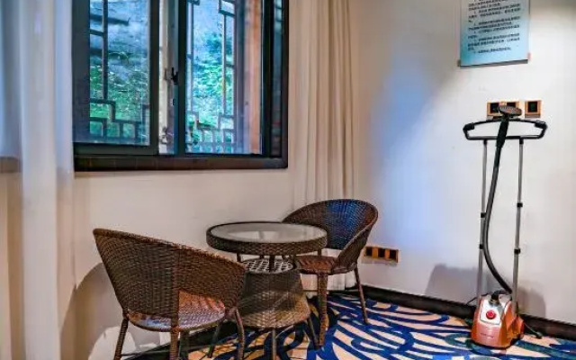 Zhaoxing International Hotel