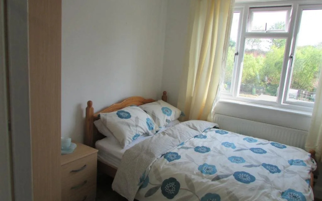 St Mildreds Rooms