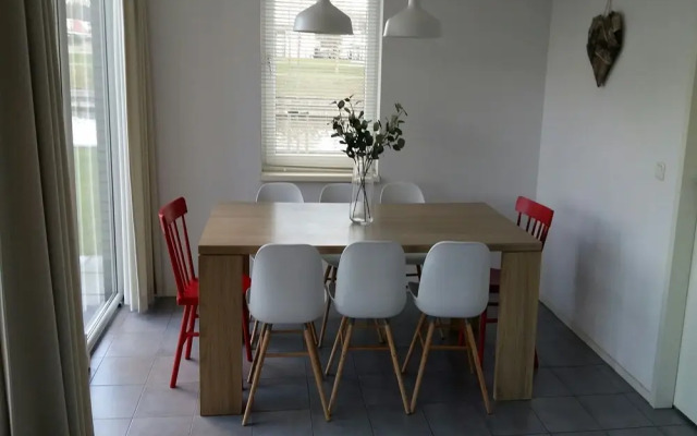 Peaceful Holiday Home in Zeewolde with Sauna