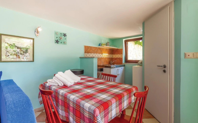Amazing Home in Njivice With Sauna, Wifi and 3 Bedrooms