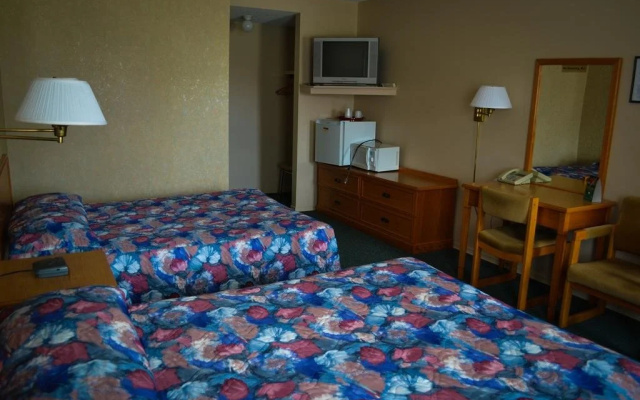 Lighthouse Motel