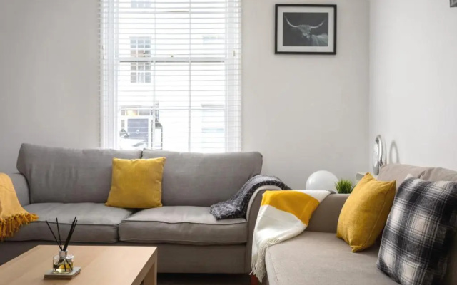 St George's Place - Fab Cheltenham Town House