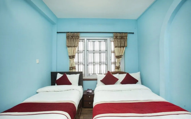Oyo 372 Hotel Happy Inn