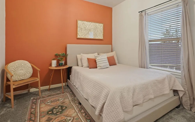 Beaumont 3 Bedroom Home by RedAwning