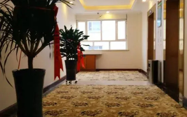 Luzhu Hotel