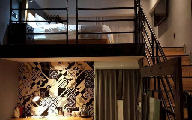 Dream-box Hotel