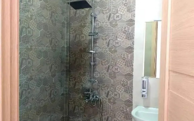 Baqari Inn