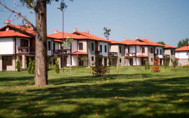 Отель RIU Pravets Golf & SPA Resort вид на фасад