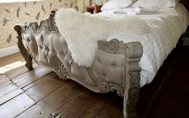 Luxury 9 Bed Manor House Hot Tub Cinema Room Skytv
