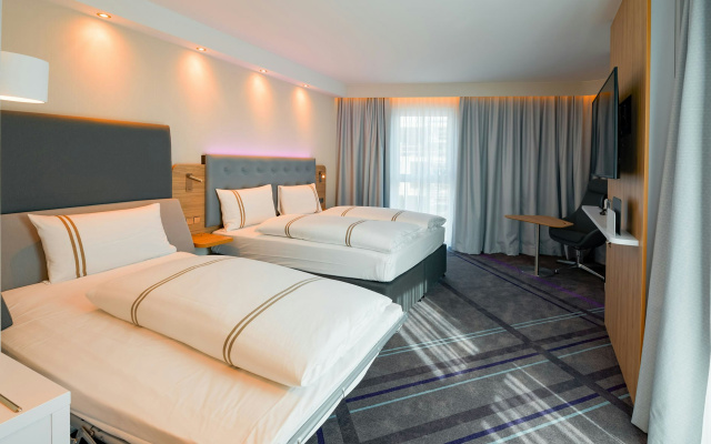 Premier Inn Mannheim City Centre