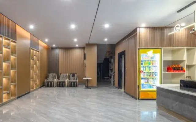Yixuan Anlai S Hotel