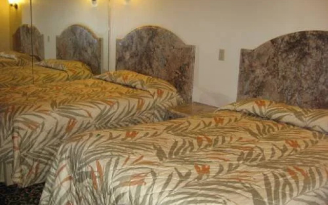 Domino Motel