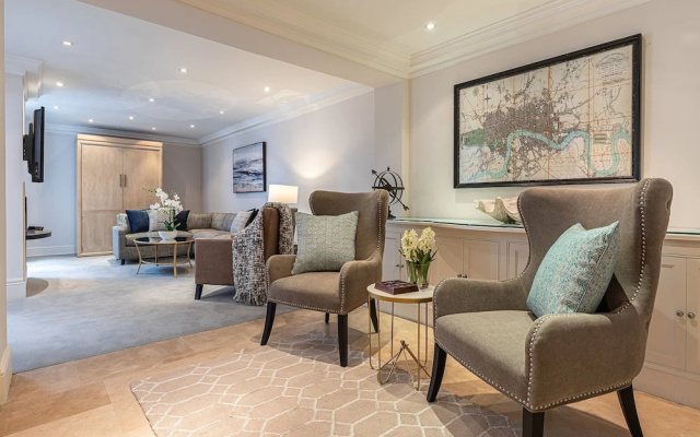 Stunning 6-bed House Near Harrods in Knightsbridge