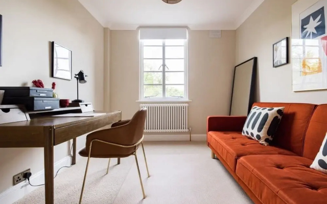 The Blackheath Hideaway - Alluring 2bdr Flat With Balcony