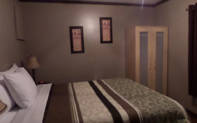 Riverside Motel