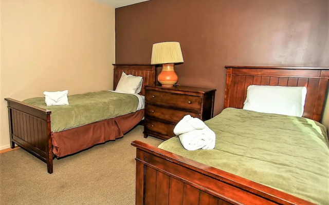 Westfall Mountain Lodge 1164 by RedAwning
