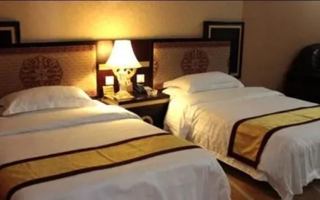 Huanan Hotel