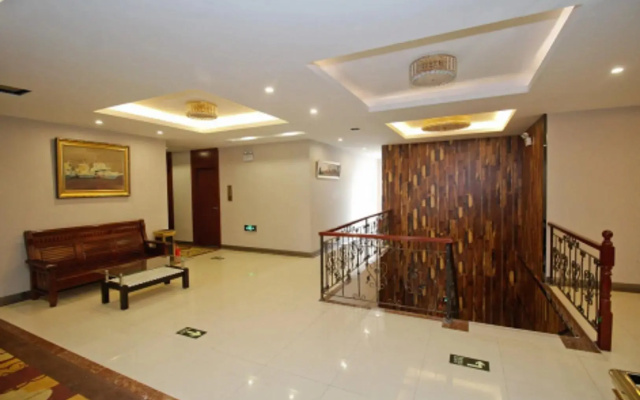 Elan Inn Hefei University of Technology Feicui Lake Campus Metro Station