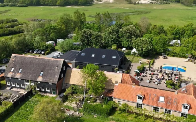 Apartment in Vrouwenpolder Near sea