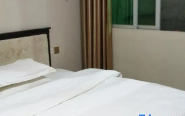 Yongzhou Hongfeng Express Business Hotel