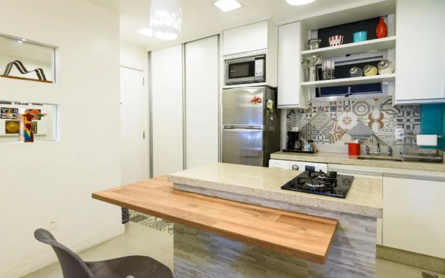 Pineapples PJ204 - Apartamento em Copacabana 150m da praia