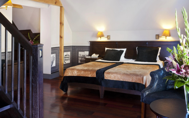 Hotel Holland House Old Town