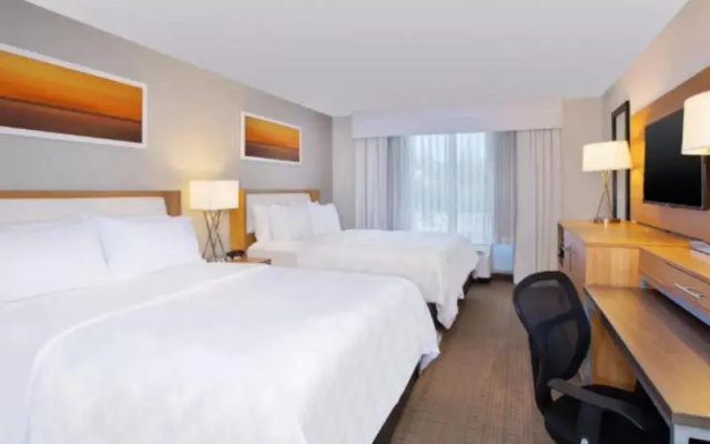 Holiday Inn Morgantown University Area