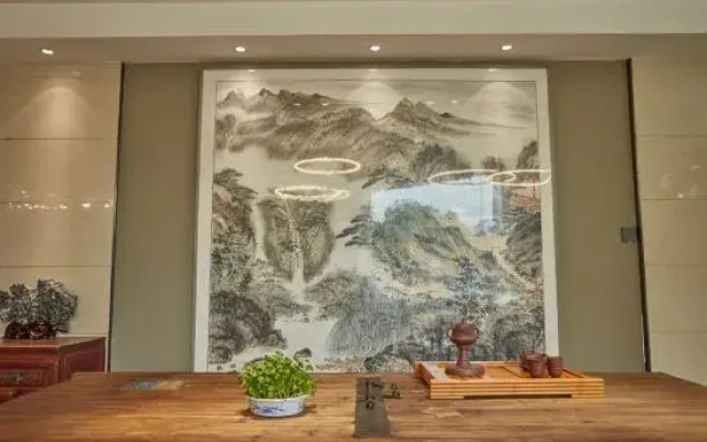 Shiji Xinghe Hotel (Huangshan Tunxi Old Street)