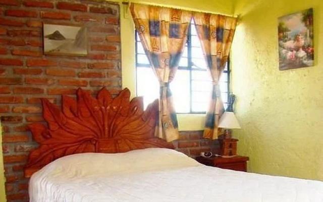 Old Mazatlan Inn