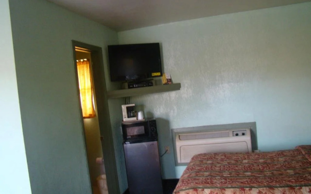 Budget Inn Mount Airy