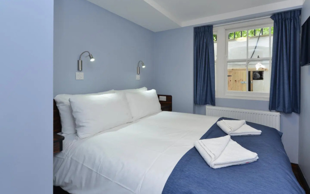 The Angus Hotel