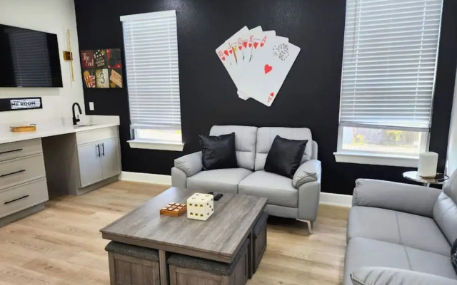 Stylish Houston Home Near NRG