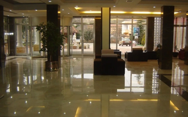 Yalcin Hotel Resort