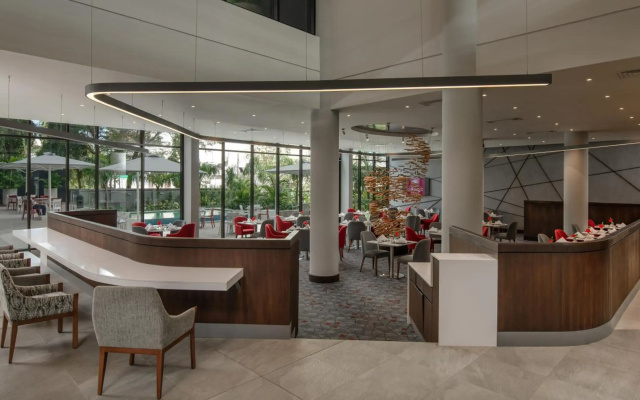 Отель Crowne Plaza Dar es Salaam by IHG