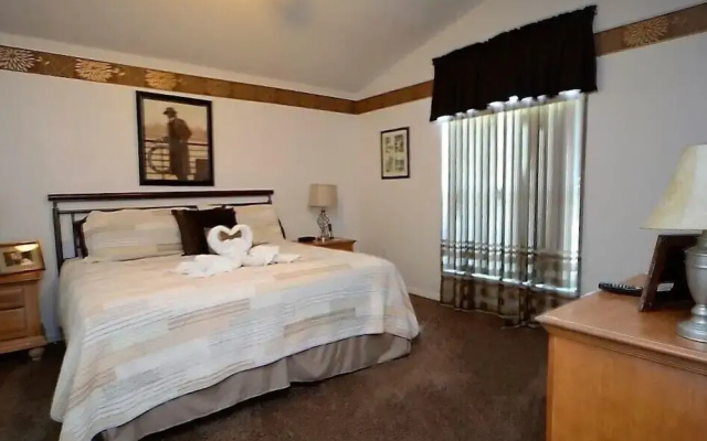 663 4-bedroom Pool Home, Eagle Pointe Kissimmee